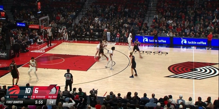 世界杯官网-来了来了！首节5分55秒！杨瀚森直接替换登场了！