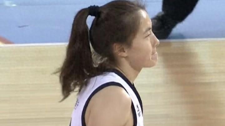 世界杯赛程-张子宇20分11篮板一鸣惊人，中国女篮65:80负于比利时