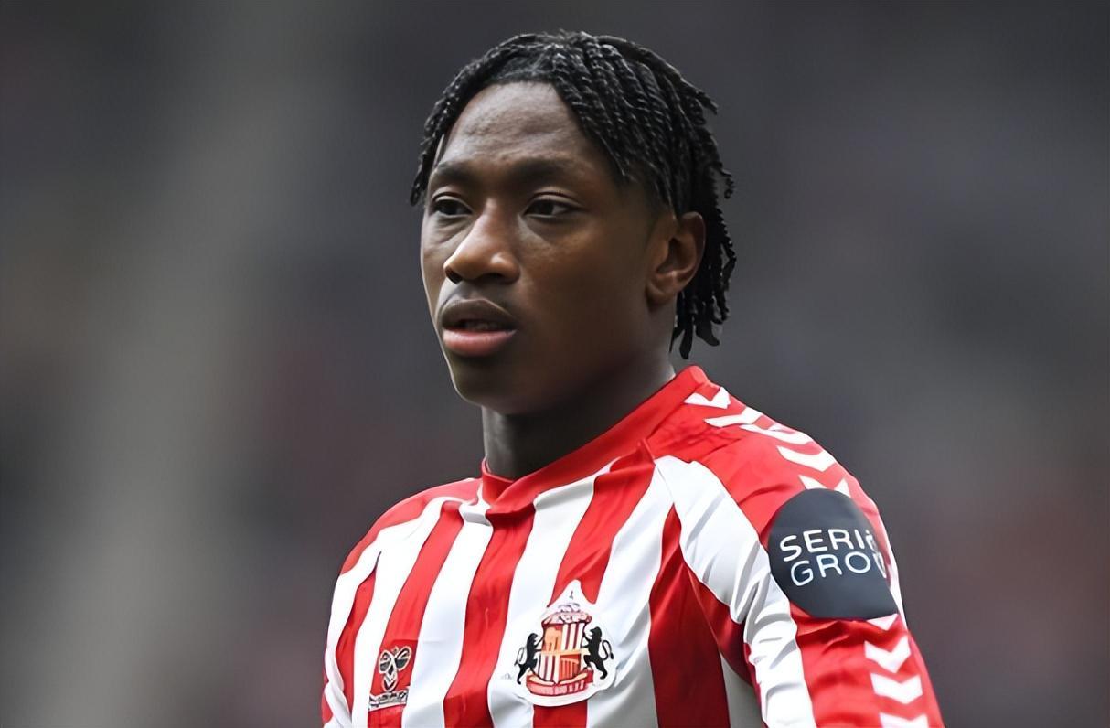 足球赛事-鲁能两个位置都迎来新大鱼外援爆发！一人两场造三球，坐稳核心